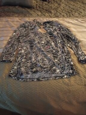 Black Swirl Print Long-Sleeve Women's Top- Yvonne Marie